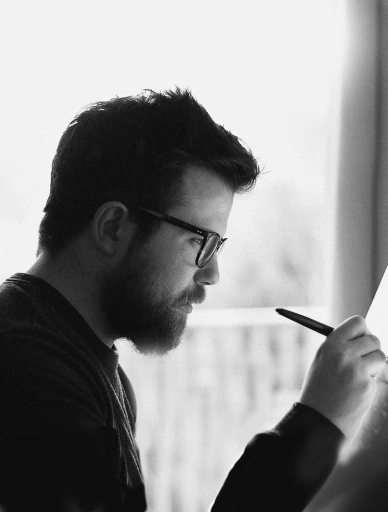 Photo of Chris Shaw freelance motion graphic designer